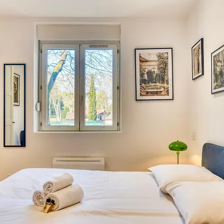 Le Basalte - Confortable Avec Parking Prive Apartamento Oullins